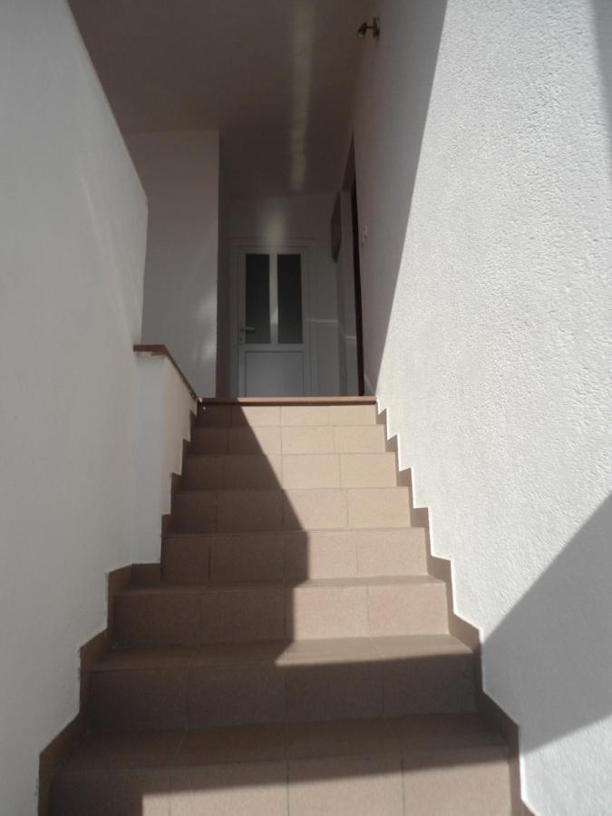 Apartments Kurilj Makarska Ngoại thất bức ảnh