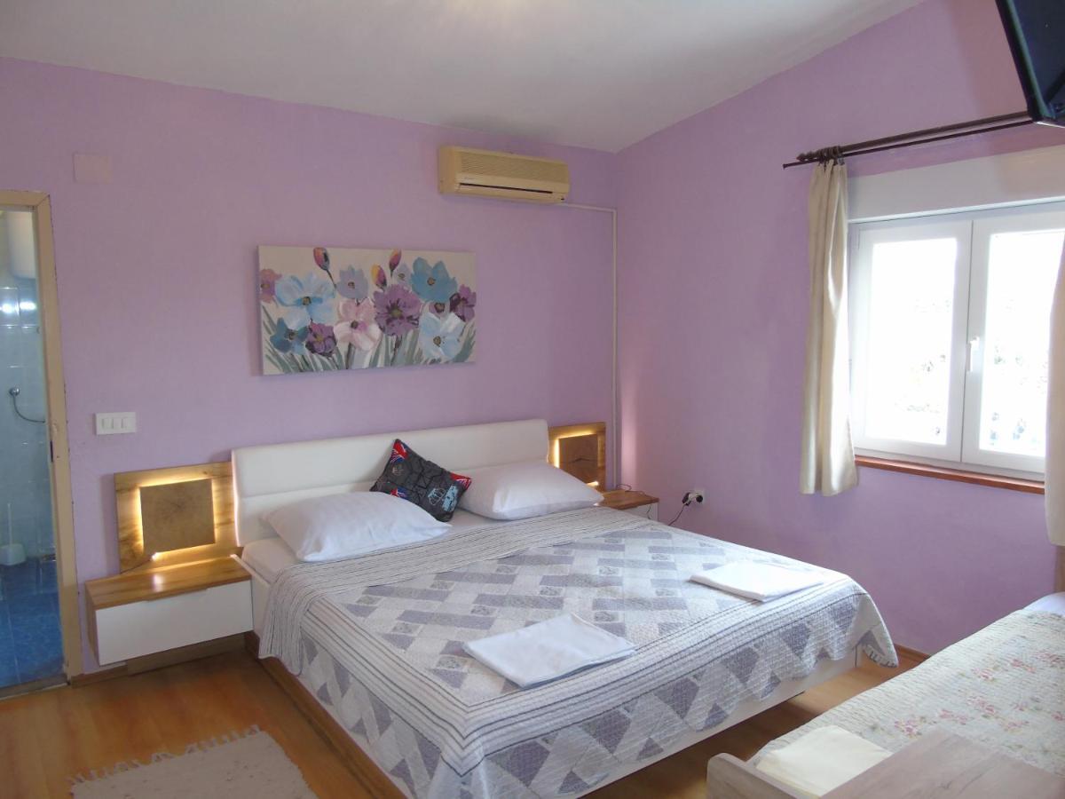 Apartments Kurilj Makarska Ngoại thất bức ảnh