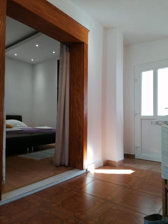 Apartments Kurilj Makarska Ngoại thất bức ảnh