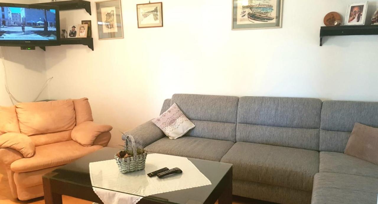 Apartments Kurilj Makarska Ngoại thất bức ảnh