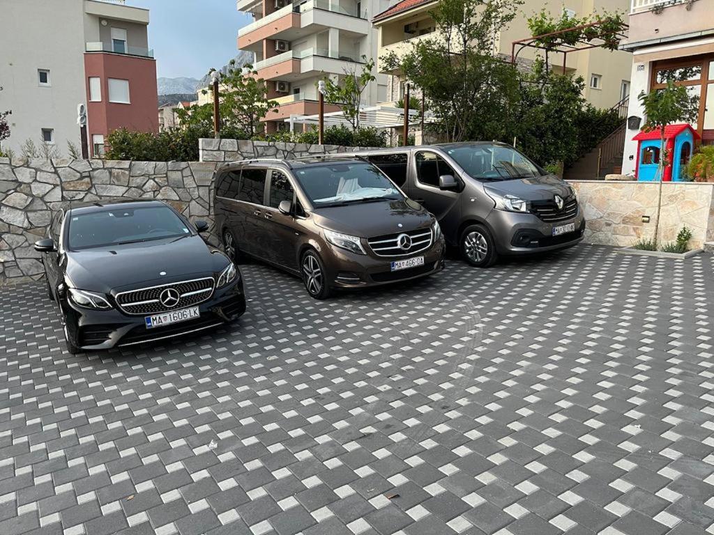 Apartments Kurilj Makarska Ngoại thất bức ảnh