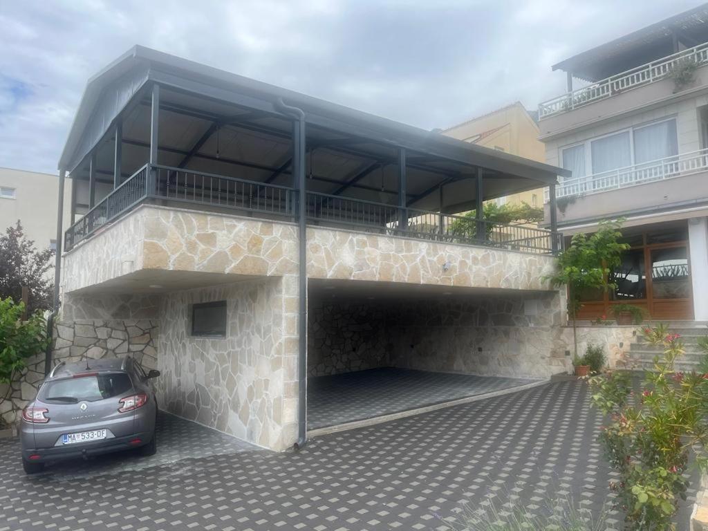Apartments Kurilj Makarska Ngoại thất bức ảnh