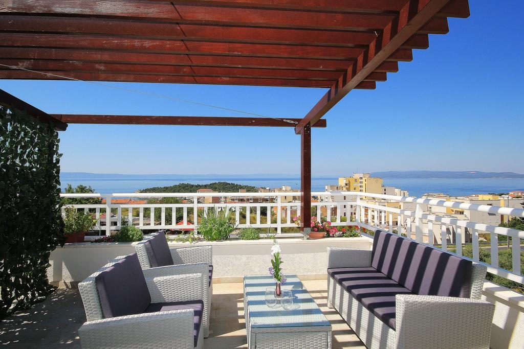Apartments Kurilj Makarska Ngoại thất bức ảnh