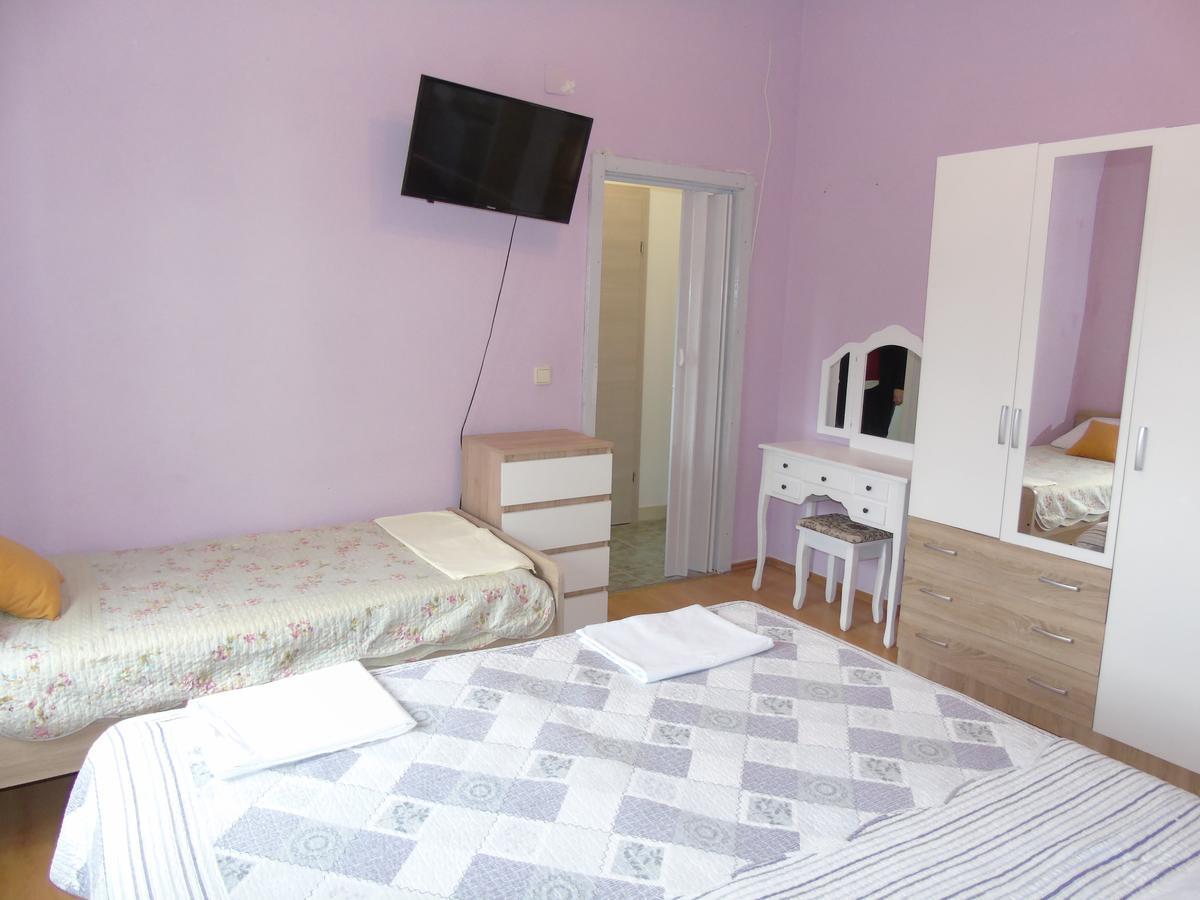 Apartments Kurilj Makarska Ngoại thất bức ảnh