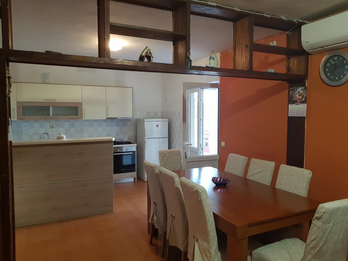 Apartments Kurilj Makarska Ngoại thất bức ảnh